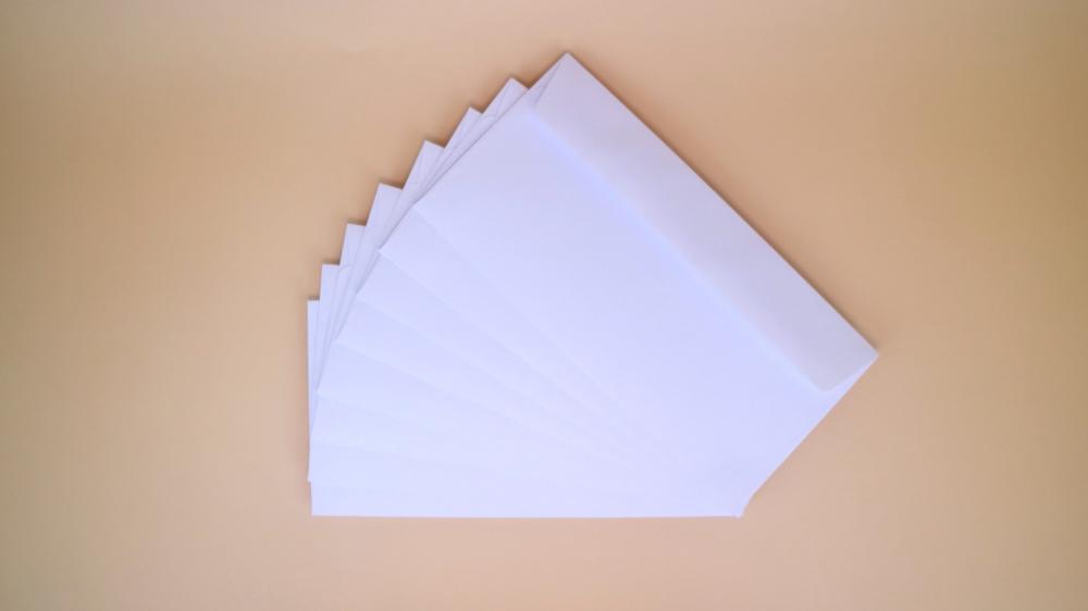 Dl White Gummed Wallet Envelope