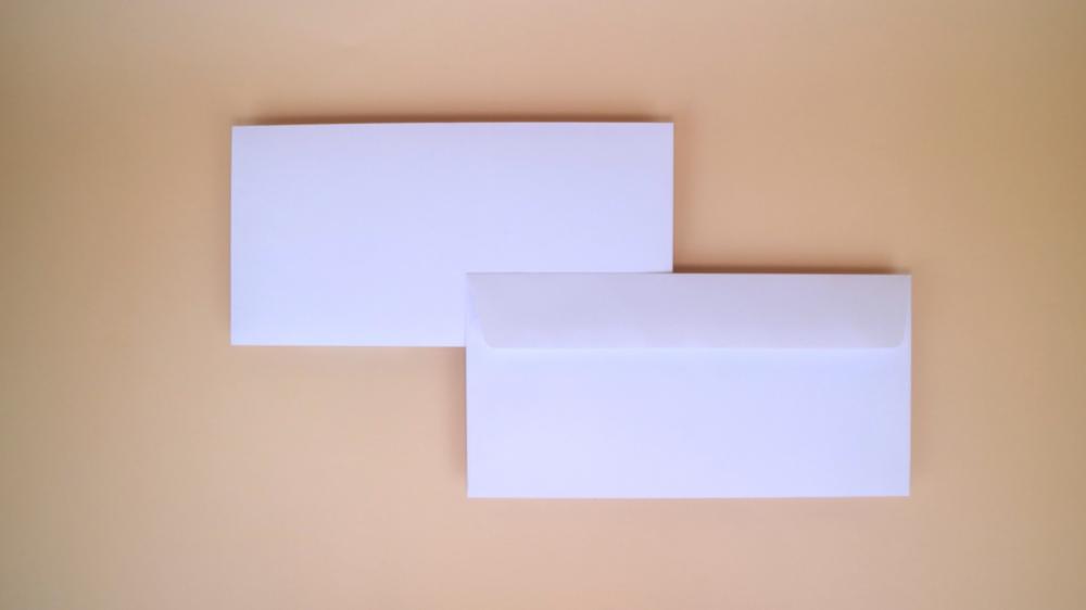 Dl White Gummed Wallet Envelope