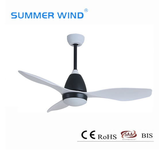 3 blade ceiling fan with light