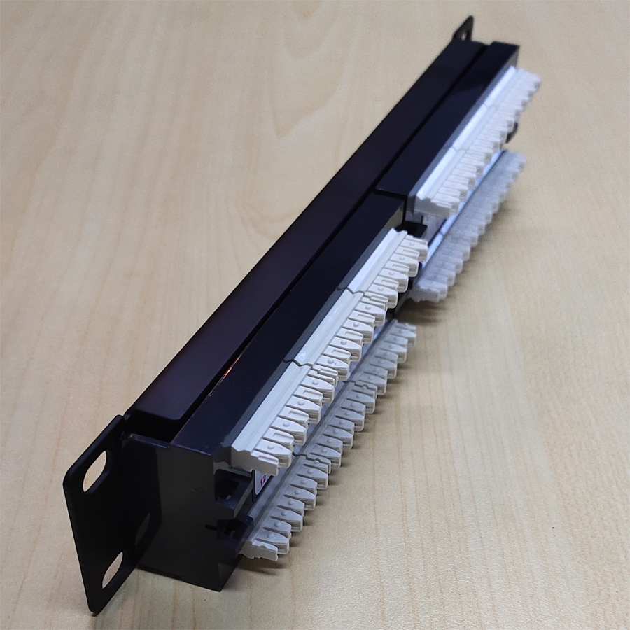CAT6 cabinet wall mout patch panel