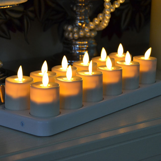 Led rechargeable tealight candles