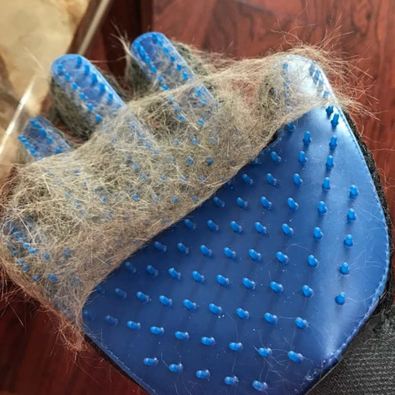 Dog Cleaning Gloves Details 5