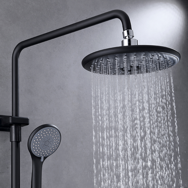 round black shower head rainfall