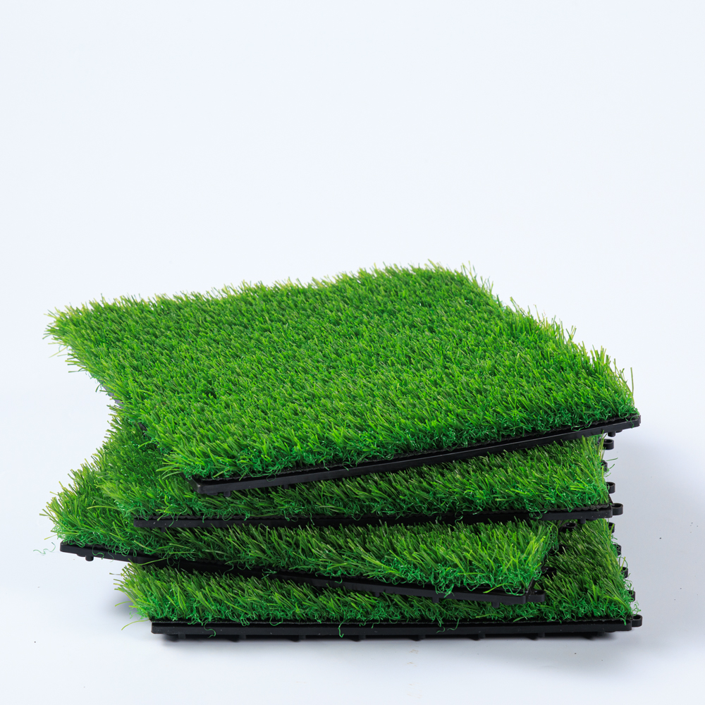 Best Artificial Grass For Pets