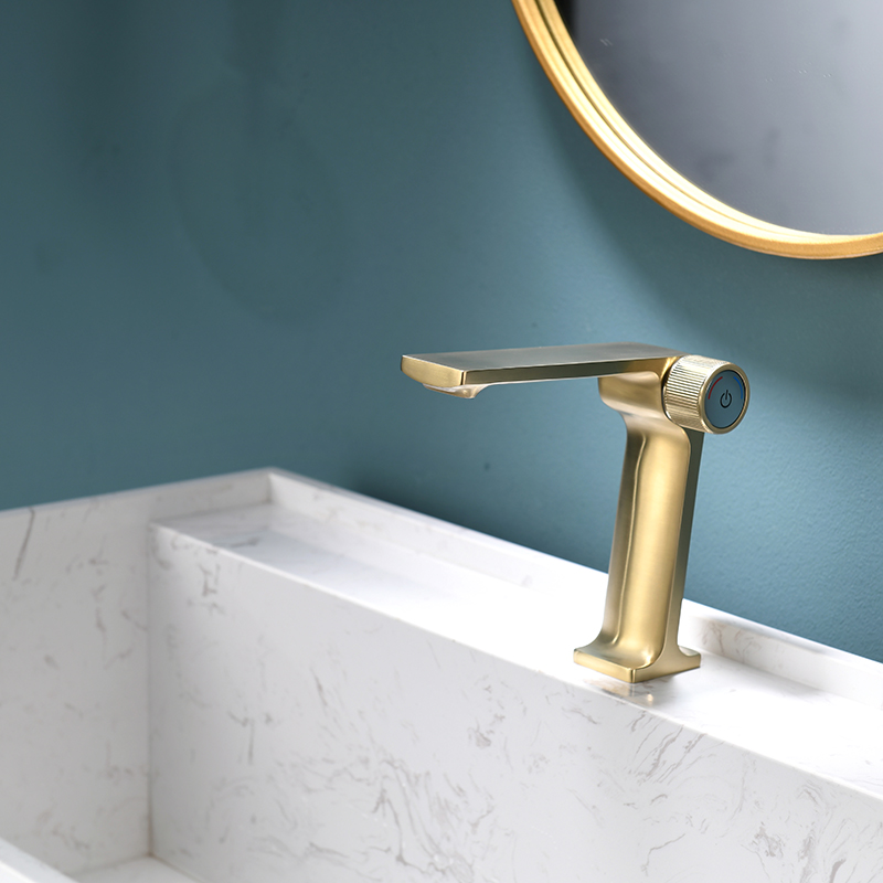 Vessel Sink Faucet Modern Style Gold