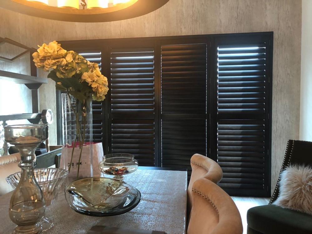 Fitting Shutters