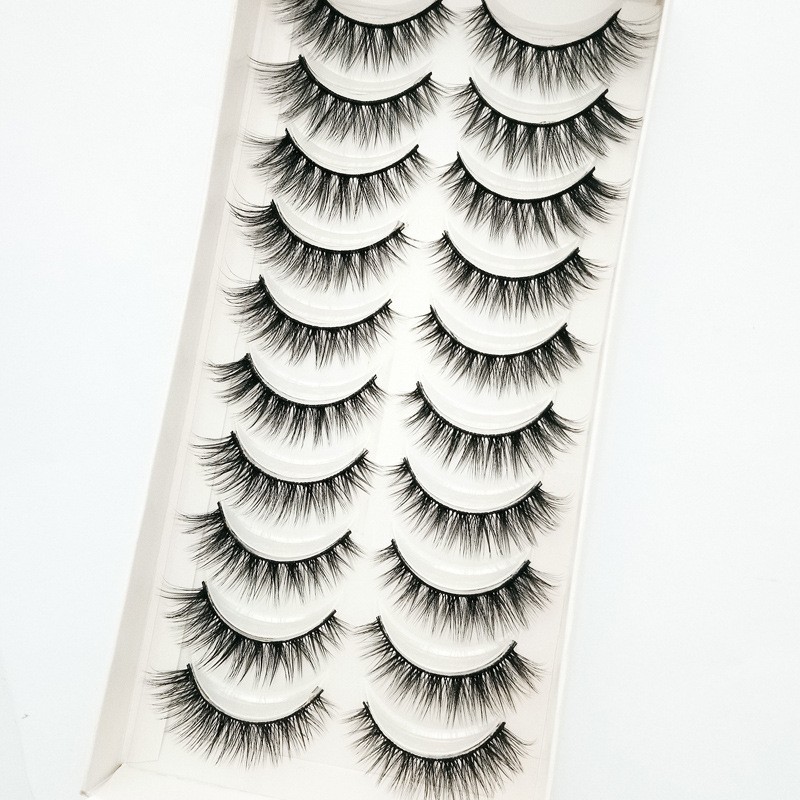 Natural Eyelashes