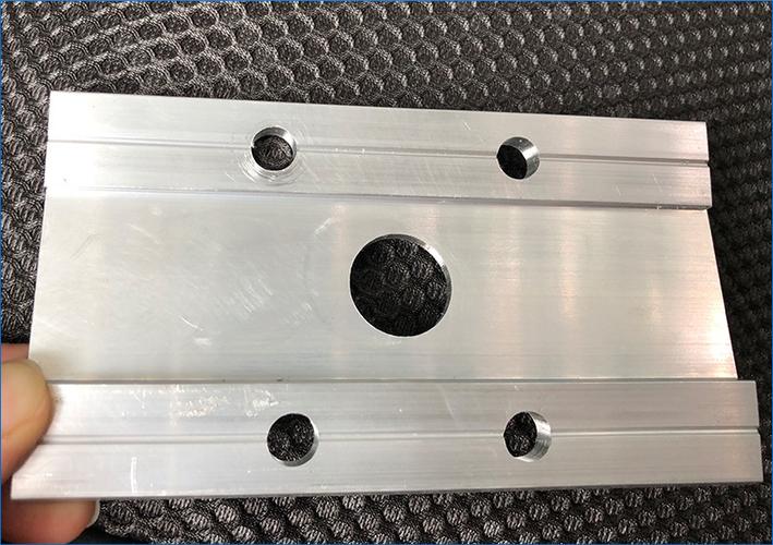 Anodizing drilled aluminium profile