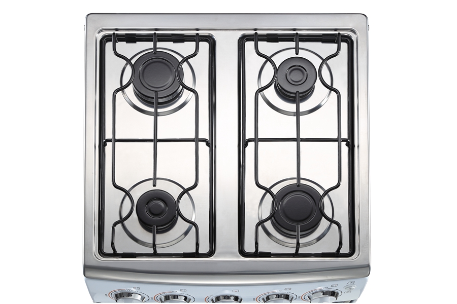 4-burner gas stove with oven outdoor