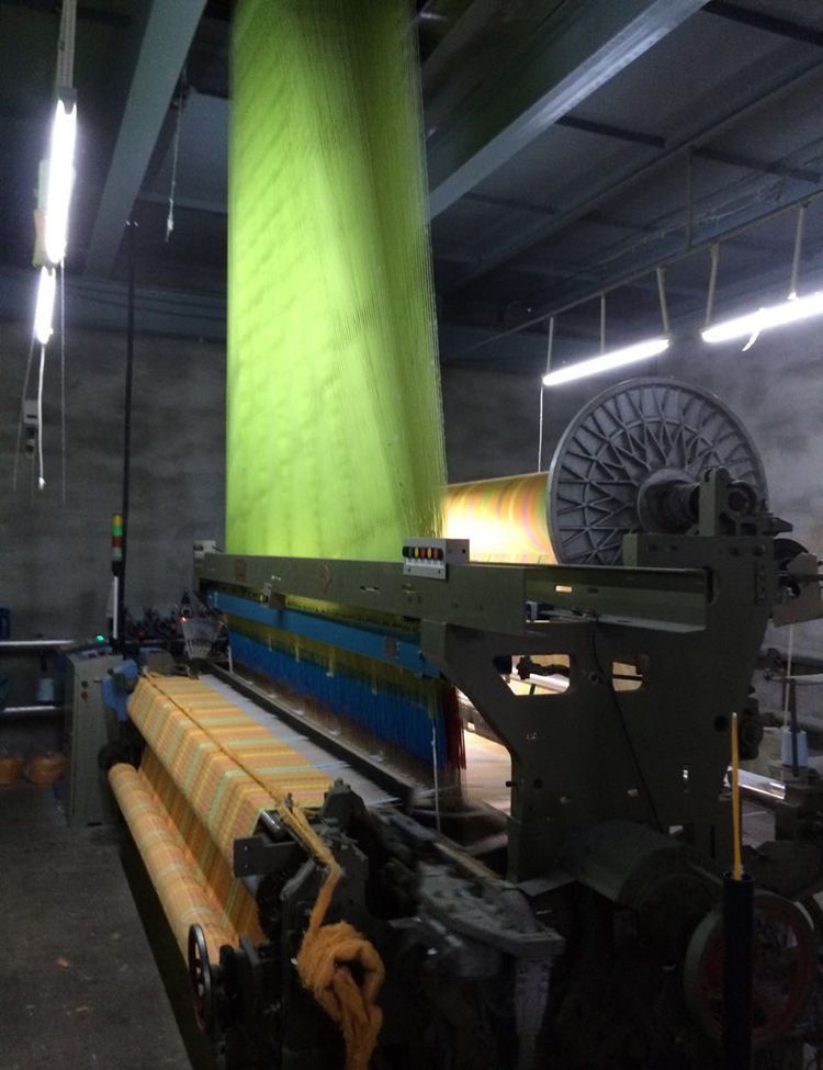 Jacquard Rapier Loom