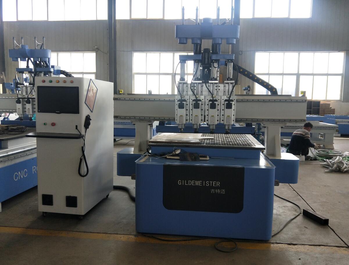 4 spindles ATC CNC Router 