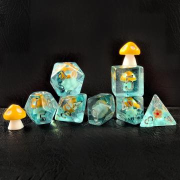 Mushroom 7PCS DND Polyhedral Dice Set, Cartoon Mushroom Dice for Role Playing Dice Games and RPG MTG Table Games